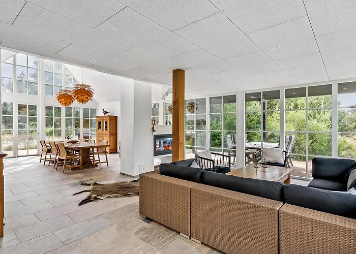 Vakantiehuis 4 Bedroom Stunning In Blåvand