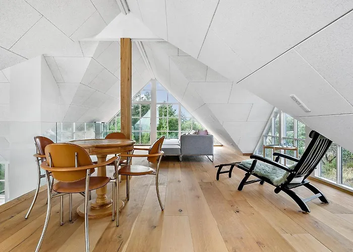 4 Bedroom Stunning In