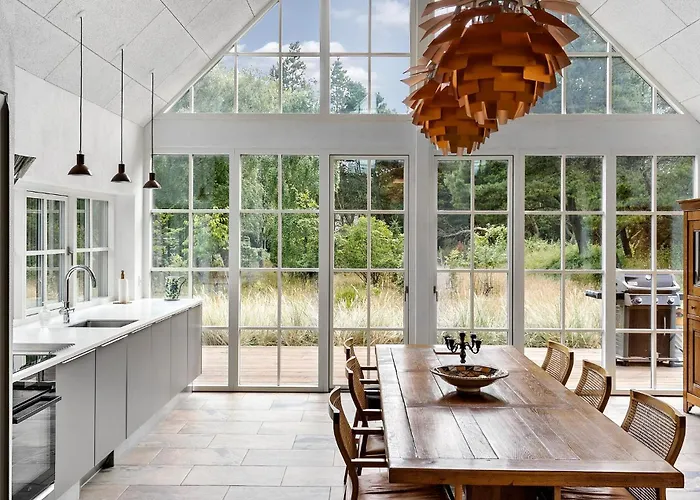 4 Bedroom Stunning In *