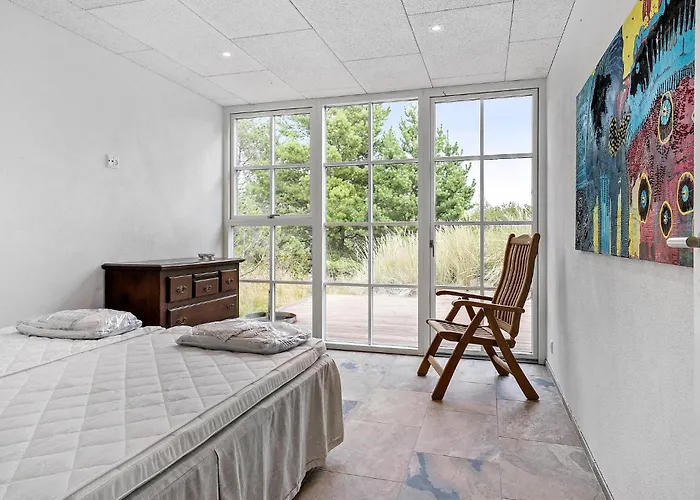 Vakantiehuis 4 Bedroom Stunning In *